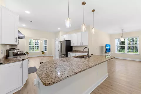 Kitchen - 4699 Red Bluff Rd, Loris, SC 29569 photo 2 of 6