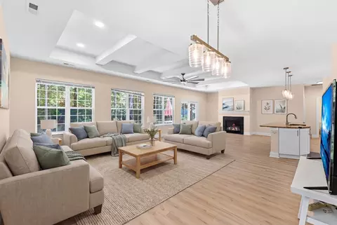 Living - 4699 Red Bluff Rd, Loris, SC 29569 photo 2 of 8