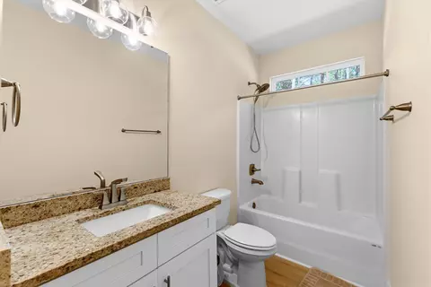 Bath - 4699 Red Bluff Rd, Loris, SC 29569 photo 7 of 7
