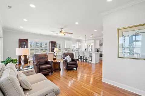 Living - 141 Oak Bay Dr, Georgetown, SC 29440 photo 1 of 5