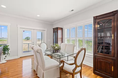 Dining - 141 Oak Bay Dr, Georgetown, SC 29440 photo 2 of 3
