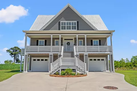 141 Oak Bay Dr, Georgetown, SC 29440