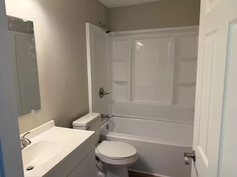 512 E Liberty St, Marion, SC 29571 photo 8