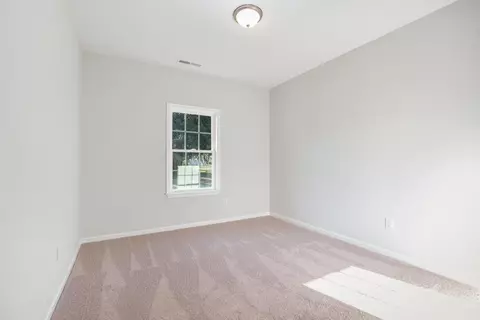 Bedroom - 65 Bennington Ct, Georgetown, SC 29440 photo 3 of 5
