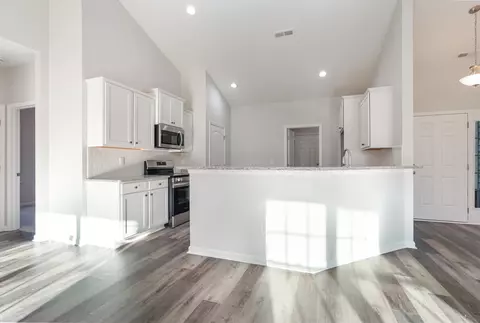 Kitchen - 65 Bennington Ct, Georgetown, SC 29440 photo 1 of 3