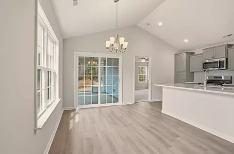 Dining - 55 Bennington Ct, Georgetown, SC 29440 photo 1 of 1