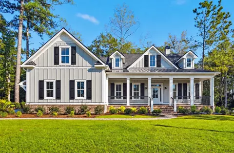 11 Sprig Ln, Murrells Inlet, SC 29576