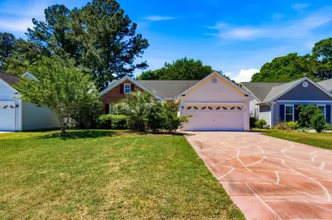 9563 Indigo Club Dr, Murrells Inlet, SC 29576