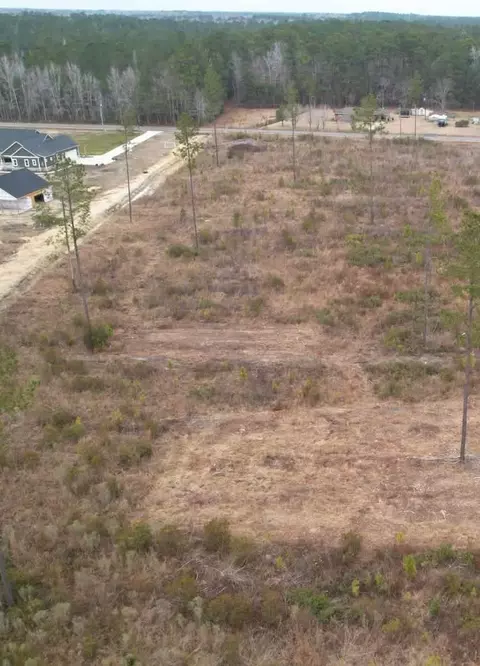 622 Hulls Island Rd, Loris, SC 29569