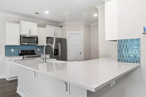 Kitchen - 369 Palmetto Sand Loop, Conway, SC 29527 photo 1 of 4