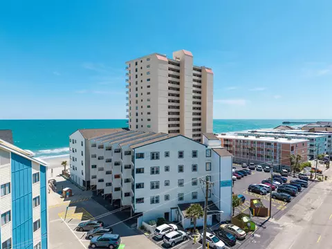 920 N Waccamaw Dr #2-304, Murrells Inlet, SC 29576