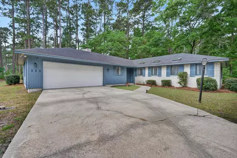 113 Capt Anthony White Ln, Georgetown, SC 29440