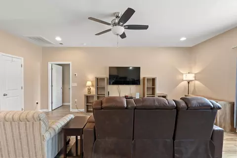 Entry Way - 192 Long Leaf Pine Dr, Conway, SC 29526 photo 2 of 3