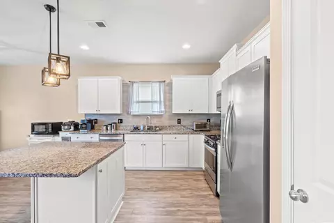 Kitchen - 192 Long Leaf Pine Dr, Conway, SC 29526 photo 2 of 6