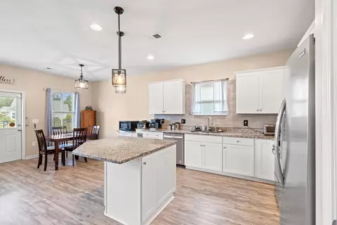 Kitchen - 192 Long Leaf Pine Dr, Conway, SC 29526 photo 1 of 6
