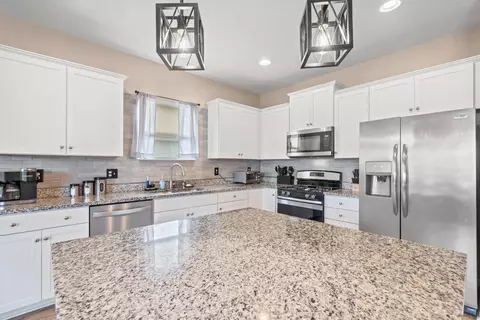 Kitchen - 192 Long Leaf Pine Dr, Conway, SC 29526 photo 4 of 6