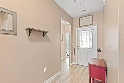 Entry Way - 192 Long Leaf Pine Dr, Conway, SC 29526 photo 3 of 3