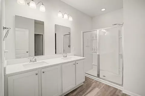 Bath - 575 Affinity Dr, Myrtle Beach, SC 29588 photo 1 of 2