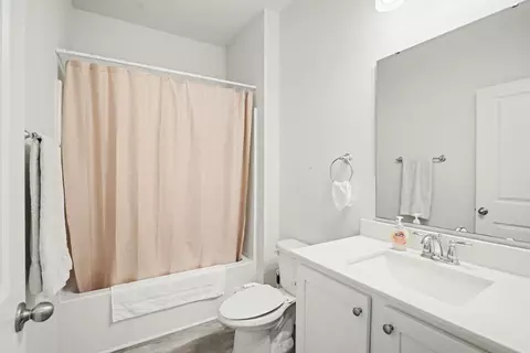 Bath - 575 Affinity Dr, Myrtle Beach, SC 29588 photo 2 of 2