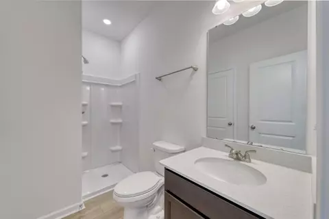Bath - 172 Bolsin Ct, Conway, SC 29526 photo 1 of 4