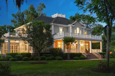 724 Tuckers Rd, Pawleys Island, SC 29585