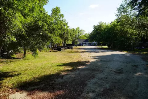 2304 Highmarket St, Georgetown, SC 29440