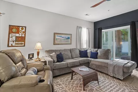 Living - 512 35th Ave N #2, Myrtle Beach, SC 29577 photo 1 of 4