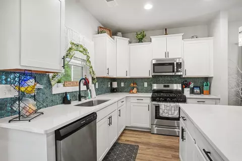 Kitchen - 2449 Campton Loop, Conway, SC 29527 photo 2 of 3