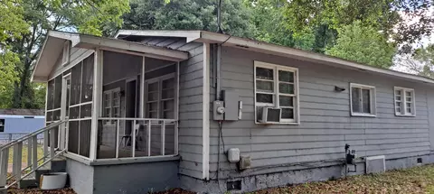 2402 Winyah St, Georgetown, SC 29440 photo 2