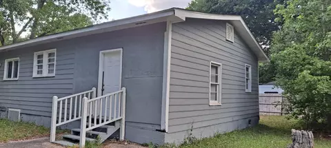 2402 Winyah St, Georgetown, SC 29440 photo 3