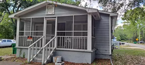 2402 Winyah St, Georgetown, SC 29440