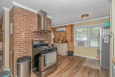 Kitchen - 103 Beneventum Rd, Georgetown, SC 29440 photo 4 of 5