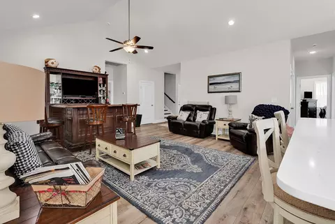 Living - 845 Commanders Island Rd, Georgetown, SC 29440 photo 1 of 3
