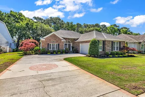 233 Deacon Dr, Pawleys Island, SC 29585