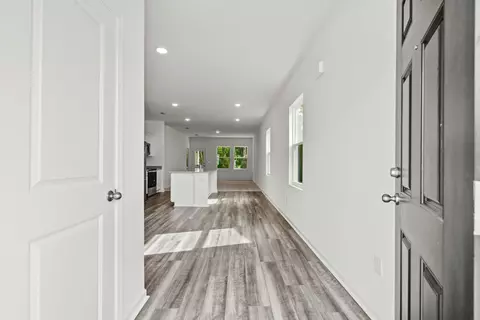 491 Castillo Dr, Loris, SC 29569 photo 2