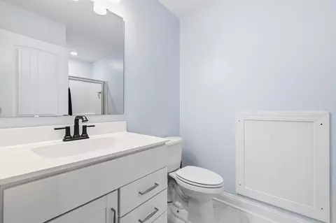 Bath - 929 Pelagic Loop, Myrtle Beach, SC 29579 photo 7 of 10