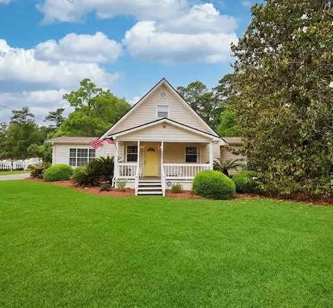 2220 S Island Rd, Georgetown, SC 29440