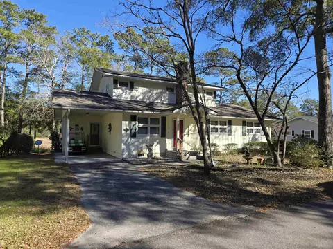 2240 Jackson Cir, Little River, SC 29566