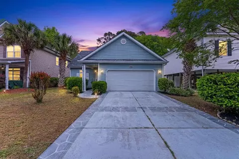 618 5th Ave S, North Myrtle Beach, SC 29582