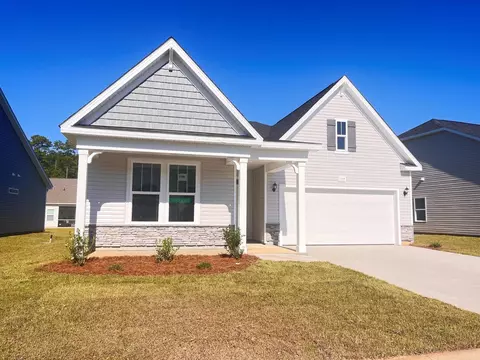 1119 NW Forest Bend Dr, Calabash, NC 28467