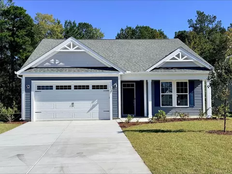 832 Big Cedar Dr, Loris, SC 29569