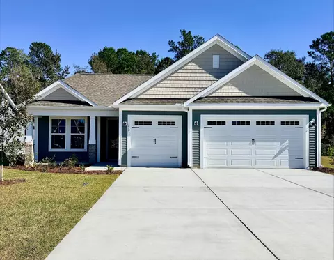 828 Big Cedar Dr, Loris, SC 29569