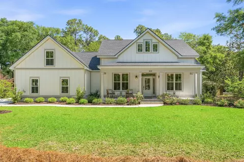410 Old Plantation Dr, Pawleys Island, SC 29585