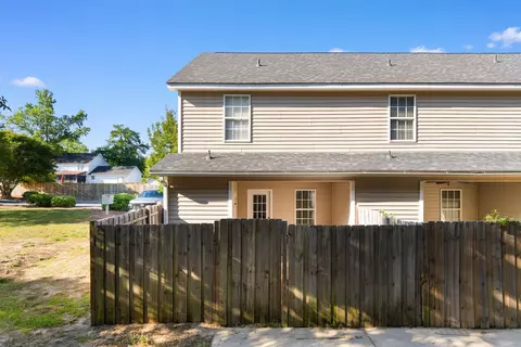 Exterior - 2757 Winterbrook Dr #E, Florence, SC 29505 photo 6 of 9