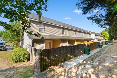 Exterior - 2757 Winterbrook Dr #E, Florence, SC 29505 photo 5 of 9