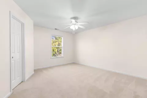 Bedroom - 2757 Winterbrook Dr #E, Florence, SC 29505 photo 3 of 5