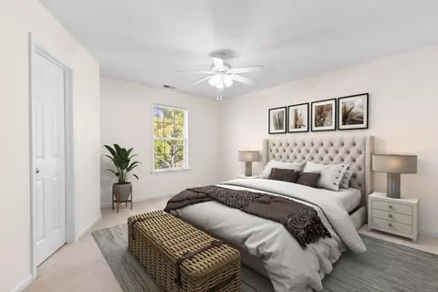Bedroom - 2757 Winterbrook Dr #E, Florence, SC 29505 photo 2 of 5