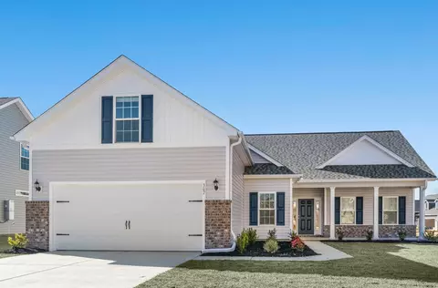 92 Cove Ln, Georgetown, SC 29440