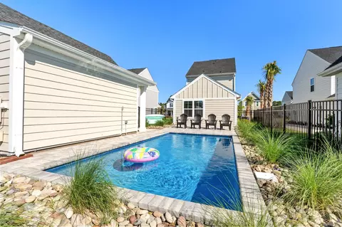Exterior - 2609 Rowyn St, Longs, SC 29568 photo 6 of 19