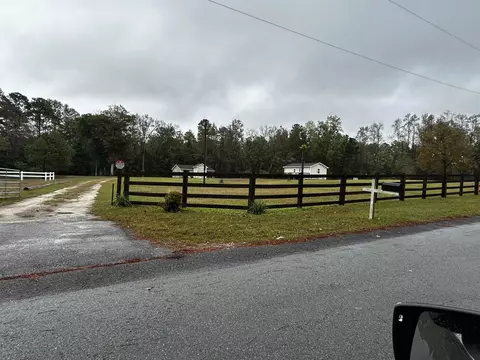 255 Ole Maple St, Loris, SC 29569